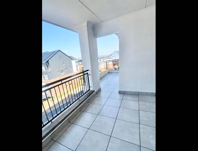 2 BEDROOM APARTMENT FOR SALE IN SILVER LAKES